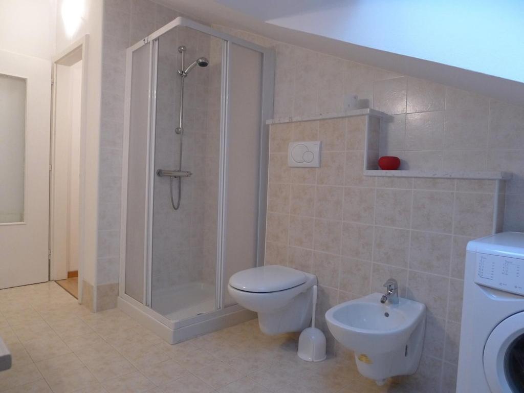Casa Filippo Large 3 Room Apartment, Close To The Beach, Free Wifi Internet Riva del Garda Exterior foto