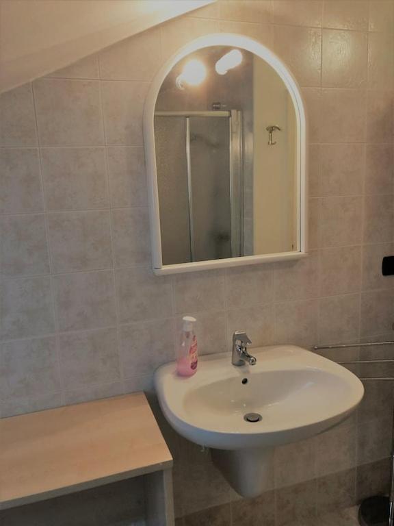 Casa Filippo Large 3 Room Apartment, Close To The Beach, Free Wifi Internet Riva del Garda Exterior foto